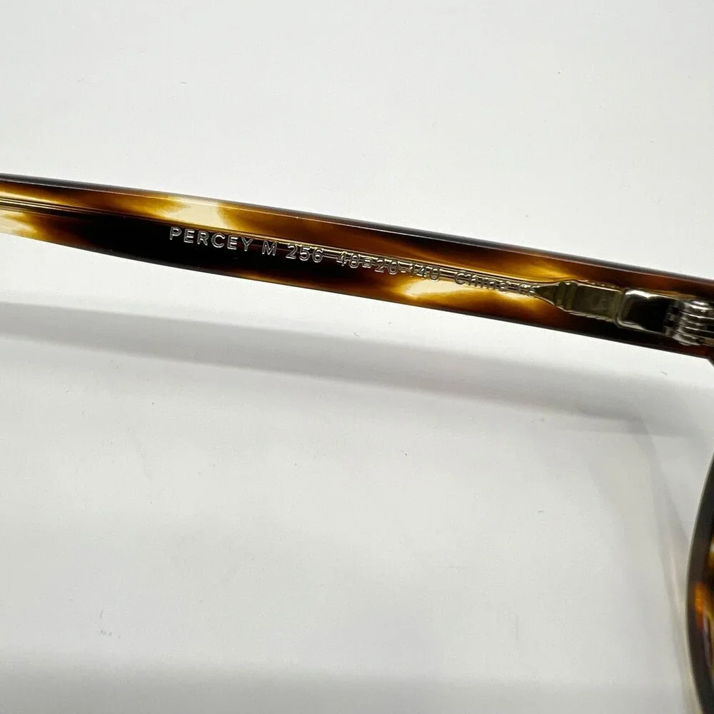 Warby Parker please message